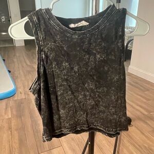 Women's Washed Black Sleeveless Crop Tank Top